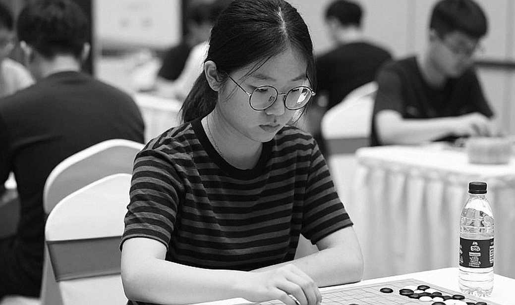 ChessBase Magazine #225: प्राग 2026 के 27 मिनिएचर और Elo-से-ऑड्स का धीमा हिसाब