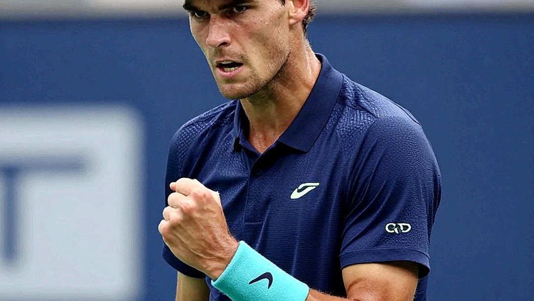 Rybakina's Ningbo Win, Read Backwards: Zero Holds in the Second Set and a Question the Report Never Asks Rybakina's Ningbo Win, Read Backwards: Zero Holds in the Second Set and a Question the Report Never Asks